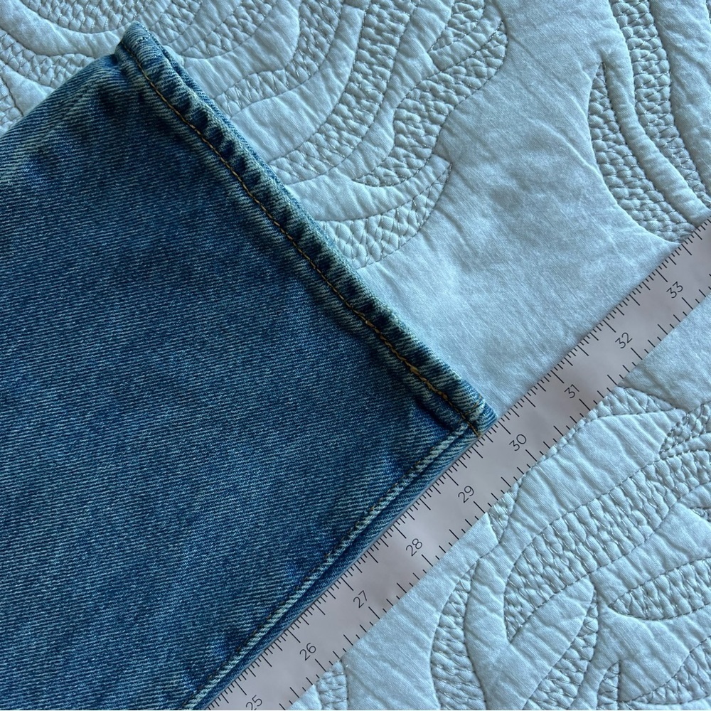 Levi's - 501 Original Fit Jeans - Meet Me at The Greek - Medium Wash - Picture 12 of 12